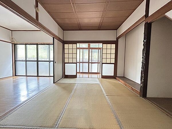 室内