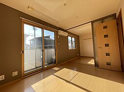 居間