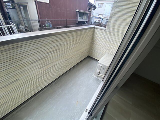 バルコニー