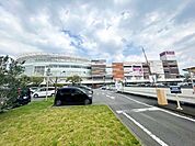 イオンモール大和 徒歩20分。 1560m