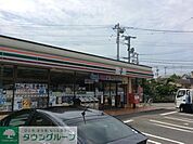 セブンイレブン 座間南栗原3丁目店 徒歩9分。コンビニ 720m