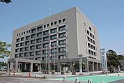 海老名市役所 789m