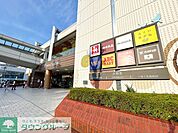 中央林間東急スクエア 徒歩6分。 430m