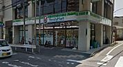 ファミリーマート藤沢石上店 467m