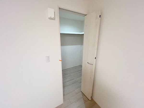 画像12:しっかり収納スペースも確保。使いやすいお部屋です。 