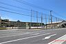周辺：北九州市立若松中央小学校（643m）