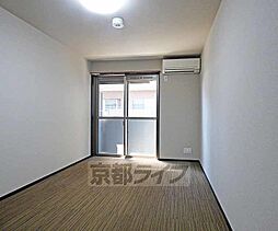 JR山陰本線 円町駅 徒歩5分の賃貸アパート 2階1Kのリビング/ダイニング