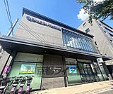 京都信用金庫 円町支店まで126m 佐井通丸太町の北西角にございます