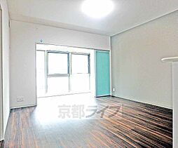 京阪本線 出町柳駅 徒歩2分の賃貸マンション 1階1SLDKのリビング/ダイニング