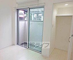 京都地下鉄東西線 東野駅 徒歩11分の賃貸アパート 2階1Kのリビング/ダイニング