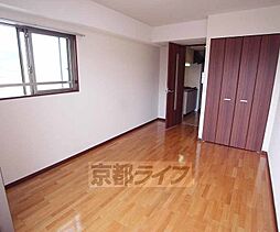 京阪本線 神宮丸太町駅 徒歩7分の賃貸マンション 5階1Kのリビング/ダイニング