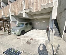 9 / 16