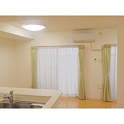 居間