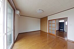 居間