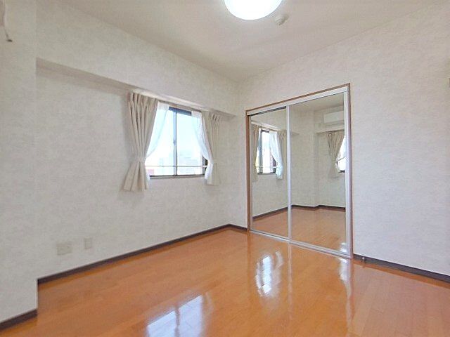 寝室