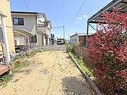 日当たりのよい広々お庭スペース♪家庭菜園なども楽しめます