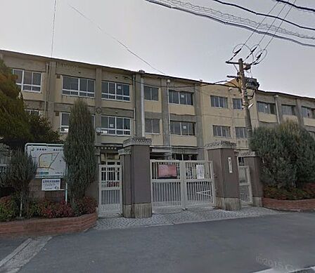 岡山市立鹿田小学校(1000m)