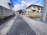 その他：東側前面道路