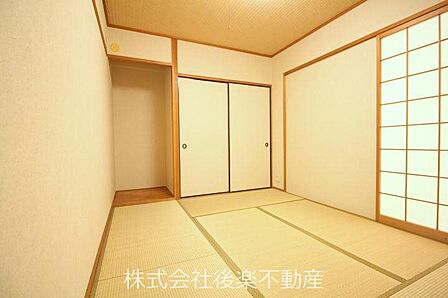 6帖の和室。