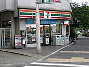セブンイレブン 新宿西落合1の東店（424m）