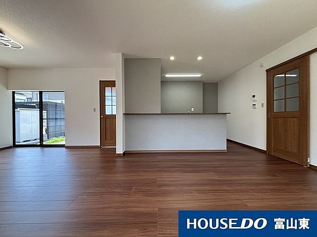 リビング/ダイニング 富山市新庄町