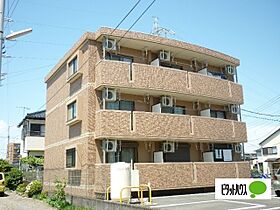 ブロッサム 301 ｜ 神奈川県平塚市御殿１丁目16-32（賃貸マンション1K・3階・32.85㎡） その1