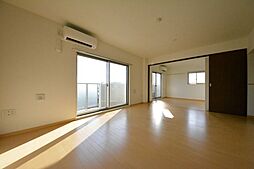 JR総武線 西荻窪駅 徒歩18分の賃貸マンション 2階2LDKのリビング/ダイニング