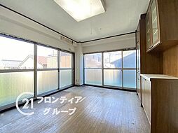 居間