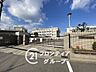 周辺：堺市立深井中央中学校 徒歩13分。 970m