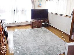 居間