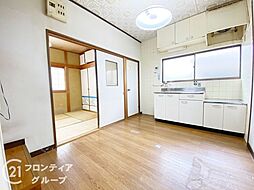 居間