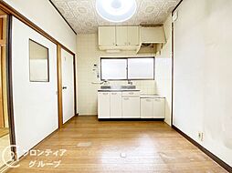 居間