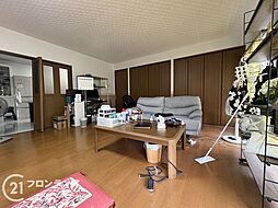 居間
