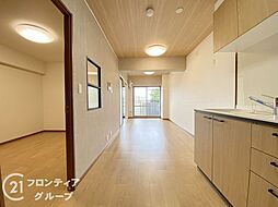居間