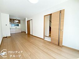 居間