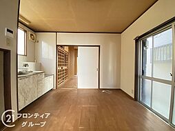 居間