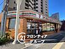 周辺：セブンイレブン堺光明池駅東店 徒歩3分。 200m