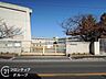 周辺：堺市立日置荘小学校 徒歩7分。 500m