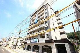 La　montagne  ｜ 広島県広島市東区光が丘11番4号（賃貸マンション1LDK・3階・49.05㎡） その1