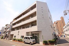 ヤマヒロビル  ｜ 広島県広島市西区楠木町１丁目12番18号（賃貸マンション1LDK・3階・39.00㎡） その1