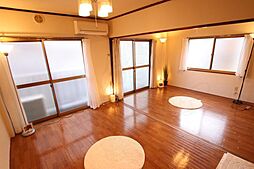 居間