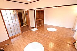 居間