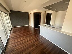 サーパス平和公園 7階4LDKのリビング/ダイニング