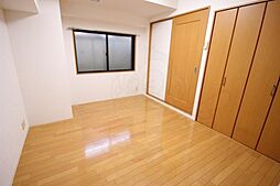 広島電鉄1系統 中電前駅 徒歩4分の賃貸マンション 9階1Kのリビング/ダイニング