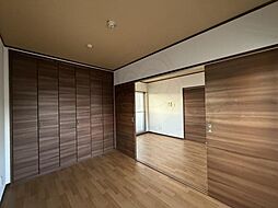 アイランドビル15 3階2Kのリビング/ダイニング