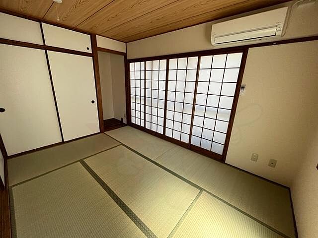 寝室