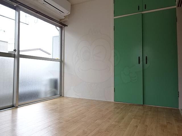 寝室