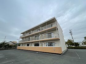 エクラン 101 ｜ 静岡県袋井市新屋３丁目（賃貸マンション1LDK・1階・47.26㎡） その1