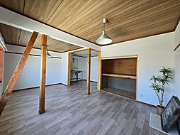 居間