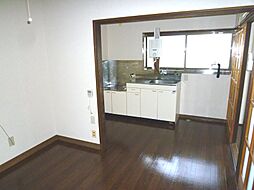 居間